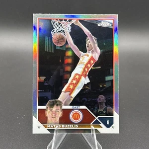 2023 Topps Chrome Rifrattore McDonald's All American Matas Buzelis Chicago Bulls - Foto 1 di 2