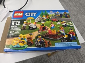 LEGO City Park Set (60134) 100% Complete No Bags No Instructions