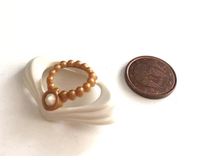 Playmobil Miniature White/ Golden  princess neck necklace - C1 - Picture 1 of 2