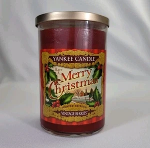 Yankee Candle Limited Edition VINTAGE BERRIES 2-Wick 20 Oz Candle - Holiday 2014 - Picture 1 of 10