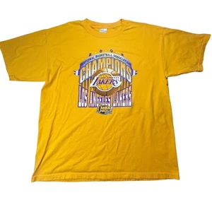 Vintage Los Angeles Lakers 2002 NBA Champions T Shirt Yellow Mens XL Kobe Y2K - Picture 1 of 7