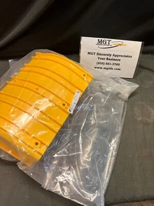 ADC/COMMSCOPE / FGS-MU4E-F / FIBERGUIDE FIBER DUCT 12" / 45 DEGREE UP ELBOW - Picture 1 of 2