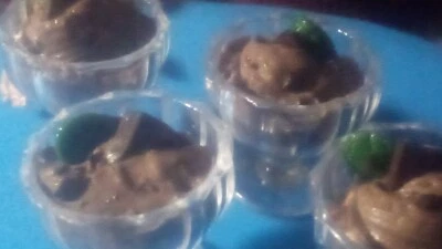 ¡Único ratón de chocolate para comida en miniatura 1:6 para 4! Foto 1 de 2