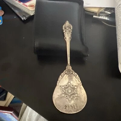 Grande Baroque by Wallace Sterling Silver Nut Spoon "Christmas 2001" 5 1/8" - Image 1 of 2