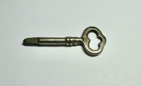 Antique KEY to Treadle Sewing Machine Cabinet Drawer 3-Sided Triangular End Cover