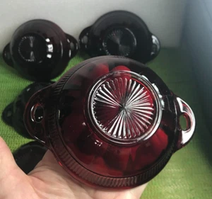Vintage MINT HOCKING ROYAL RUBY Red Coronation Glass Berry BOWLS 6 "BANDED RIB" - Picture 1 of 5