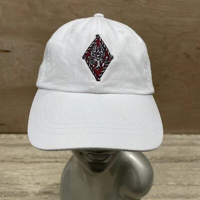 Gorra de baile ajustable con correa de cuero Adams blanca bordada Foto 1 de 4