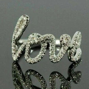 Anillo de compromiso de corte redondo simulado de amor para mujeres enchapado en oro blanco 14K - Imagen 1 de 7