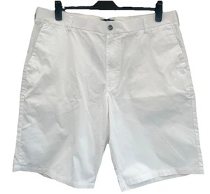 M&S Blue Harbour Men's Luxury White Easy Iron Shorts Size 40W - Picture 1 of 8