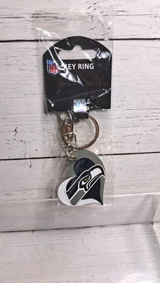 Aminkos Seattle Seahawks Swirl Heart Keychain - Image 1 of 4
