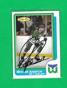 CARTOLINA AUTOGRAFA WAYNE BABYCH 1986-87 O-PEE-CHEE HARTFORD WHALERS - Foto 1 di 1