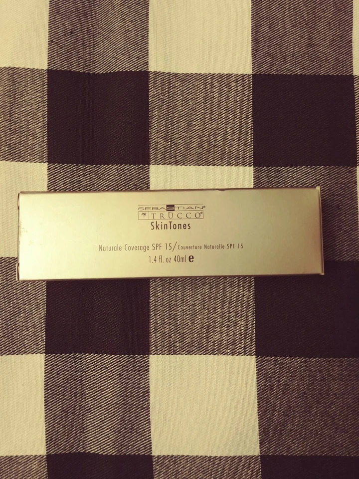 NUEVO Maquillaje Sebastian Trucco SkinTones Base Tono 9 FPS 15 1,4 oz Foto 1 de 3