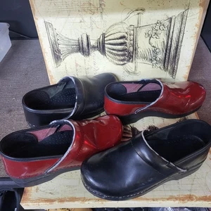 Lot of 2 Pairs Dansko Women's Red & Black Solid Clogs Size 38/ US 7.5 To 8 Shoe - Picture 1 of 24