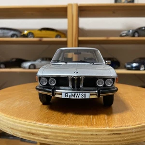 BMW Serie E3 1/18 - Imagen 1 de 6
