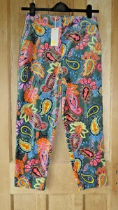 Brandneu mit Etikett Boden spitz zulaufende Samthose Gr. UK 10 grün Paisley Swirl - Bild 1 von 9