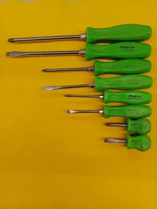 Snap-on Tools USA 8-teiliges GRÜNES Schraubendreher-Set mit hartem Griff - Bild 1 von 5
