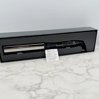 Varita rizadora de titanio Sultra After Hours 1,5 pulgadas - nueva y auténtica Foto 1 de 4