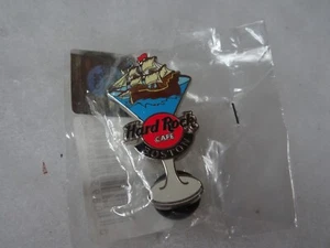 Hard Rock Cafe pin Boston Martini Glass pin series 2002 - Picture 1 of 1