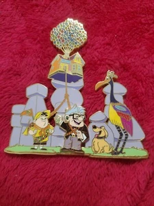Disney Fantasy Pin ACME Tribute UP  limited 50  - Picture 1 of 5
