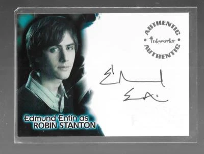 The Seeker: The Dark Is Rising autograph card A-EE Edmund Entin as Robin Stanton - Image 1 of 2
