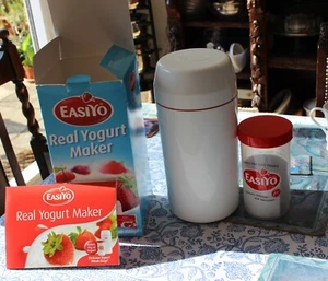 EASIYO REAL YOGURT MAKER DELICIOUS YOGURT MADE EASY – NEW - Picture 1 of 4
