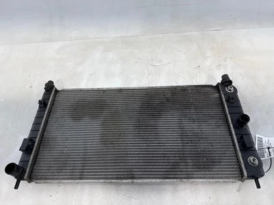 04-08 CHEVROLET MALIBU 2.2L Radiator OEM - Image 1 of 4