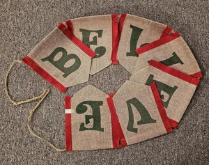Banner de Navidad BELIEVE Rojo Marrón Verde Fieltro Arpillera Yute 48" + Yute para Colgar - Imagen 1 de 11