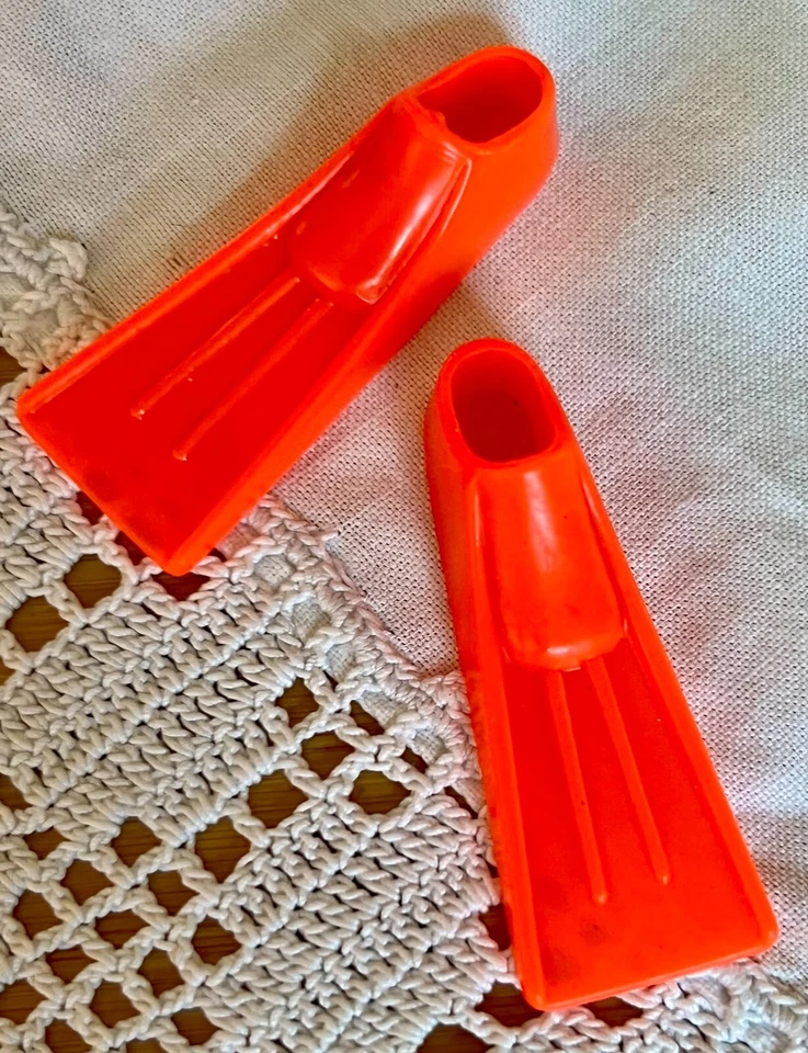 Muñeca Barbie Ken de colección equipo de buceo máscara aletas naranja Japón Foto 1 de 1