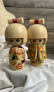 Vintage Japanese Shirokiya Set Of 2 Kokeshi Dolls Signed Wooden AS-IS 🧡 - Picture 1 of 12