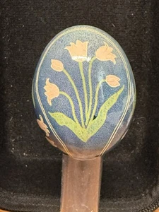 Genuine Pysanky Egg Hand Painted by Legend Jackie Korosec '04 Tulips Easter Egg - Picture 1 of 5