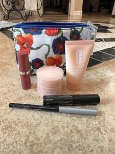 Clinique GWP 6 pc Moisture Surge Mascara Cosmetic Bag Quickliner Makeup lot Pouc - Picture 1 of 5
