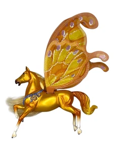 Breyer Ballerine del Vento Scirocco Fantasia Cavallo Giocattolo Fantasia Alata Pegaso Ritirato - Foto 1 di 7