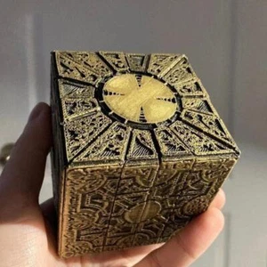 1:1 Hellraiser Puzzle Box Moveable Lament Horror Terror Figure Film Serie P5I2 - Foto 1 di 11