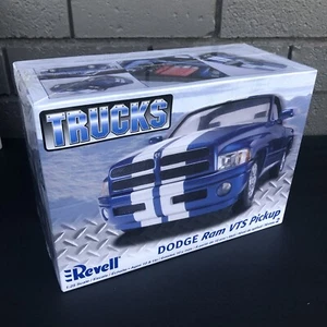 Camionetas Revell 1996 Dodge Ram VTS camioneta modelo kit 85-7204 escala 1/24 sellado - Imagen 1 de 11