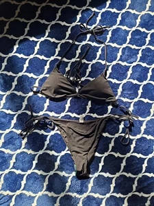 Medium 2 Piece Bikini Bathing Swimsuit - Picture 1 of 7