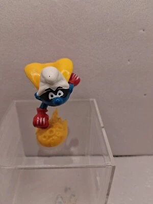 Figura de superhéroe volador de superhéroe pitufo de colección 1980 juguete de PVC Peyo #KG-69 Foto 1 de 4