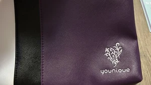 Younique Color Block Cosméticos Púrpura Negro Blanco Maquillaje Bolsa NUEVA EN PAQUETE - Imagen 1 de 6