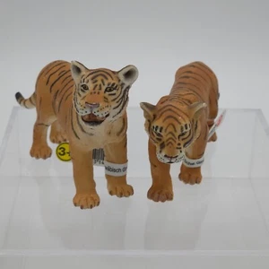 Schleich Tiger Bengal Figurine 14317 14318 Retired 2003 NEW w/ Tag Flag - Picture 1 of 7