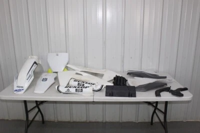 Пластиковые накладки на крылья 2019–2022 Husqvarna FC 450 TC 125–450 20/3 - Изображение 1 из 4