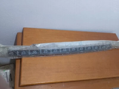 peugeot 405 mk1 mk2 MI16 front BUMPER Centre MOULDING TRIM 7429.32 - Image 1 of 2