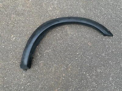 2001-2004 Toyota Tacoma OEM RH Passenger Front Fender Flare Molding Trim Black - Image 1 of 4