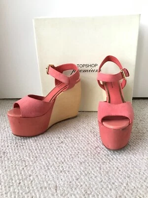 Topshop Premium Coral Color Block Plataforma Madera Cuña Sandalia Foto 1 de 4