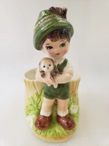 Maceta Lefton de colección - niño sosteniendo perro hecha en Japón  - Imagen 1 de 12