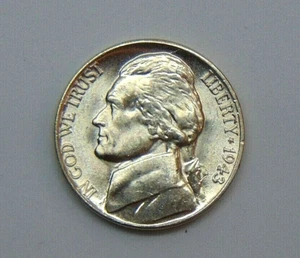 1943 D Jefferson Nickel Uncirculated GEM -SILVER - Picture 1 of 4