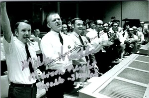 Original Autograph Milton Windler NASA Flight Director Apollo 13 /// Auto 313607 - Picture 1 of 2