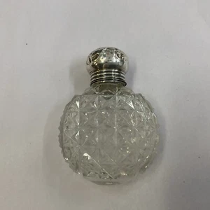 ANTIQUE STERLING SILVER SNUFF SENT BOTTLE CLEAR PERFUME CRYSTAL TVE - Picture 1 of 10