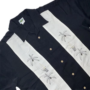 Rainforest Cafe Short Sleeve Black & White Paneled Button Up Men’s Size Medium - Picture 1 of 9