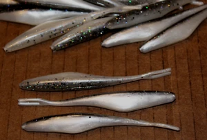 Paquete de 50 sábalos de carrete estilo Super Fluke Twitch Minnow de 3/4" - Imagen 1 de 2