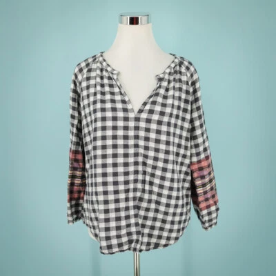Roberta Roller Rabbit Size Large L Black Check Gingham V Neck Long Sleeve Top - Image 1 of 4
