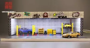 GEECHAN 1:64 Modellino Auto Vetrina Luci USB - Graffiti (In Magazzino) - Foto 1 di 2